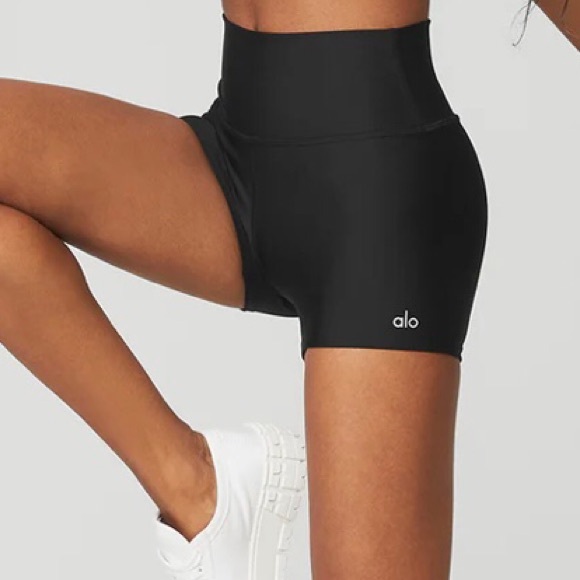 Workout outfit xs ALO spandex shorts and xs mossimo  cotton tank top - Picture 8 of 9